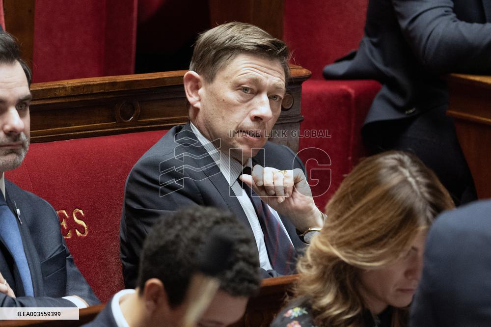 Questions to the Government - Paris