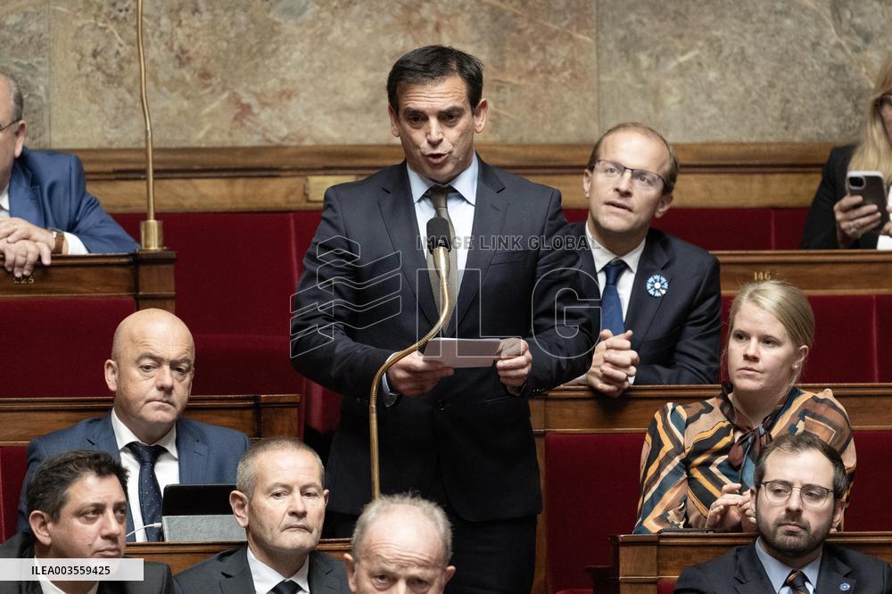 Questions to the Government - Paris