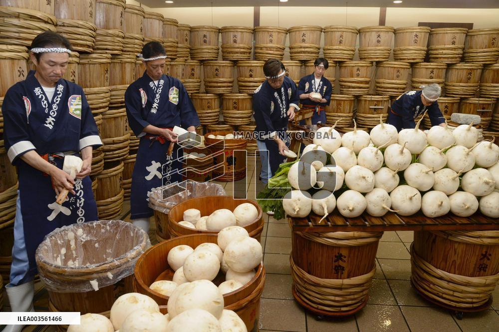 Pickle-making in Kyoto