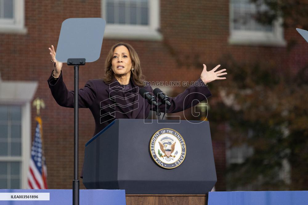 Kamala Harris Delivers Concession Speech - Washington