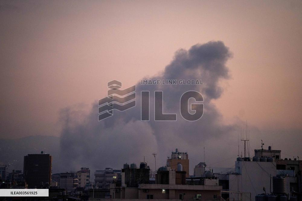 Massive Israeli Airstrikes Hit Southern Suburbs - Beirut