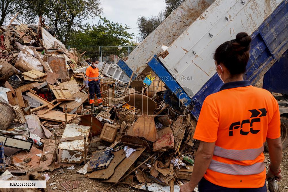 At Least 89 People Remain Missing After Floods - Eastern Spain