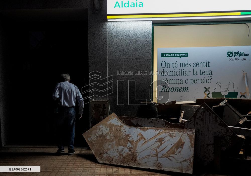 At Least 89 People Remain Missing After Floods - Eastern Spain