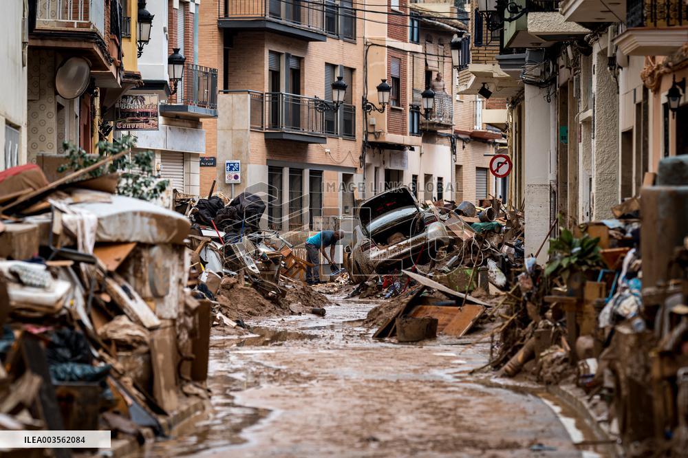 At Least 89 People Remain Missing After Floods - Eastern Spain