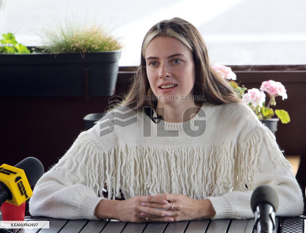 Press conference by Yaroslava Mahuchikh in Dnipro