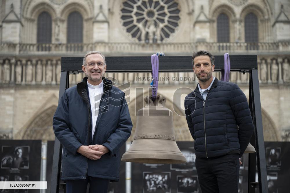 Notre-Dame Welcomes Three New Bells - Paris