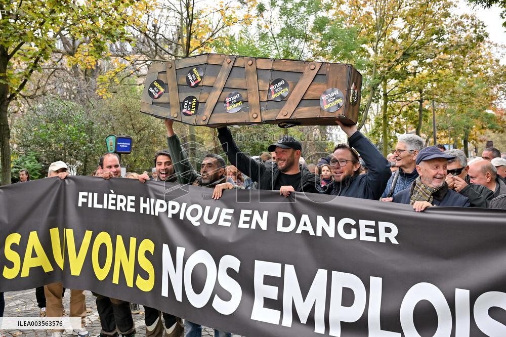 Demonstration Of The Horse-Racing Industry - Paris