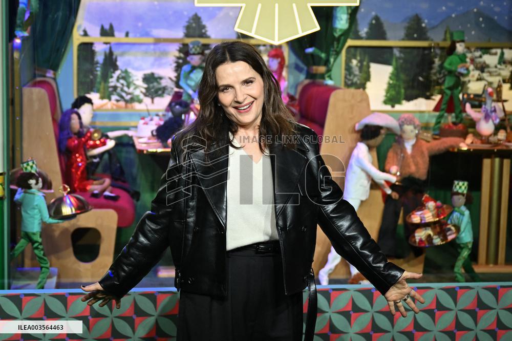 Juliette Binoche Inaugurates The Printemps Window Displays - Paris