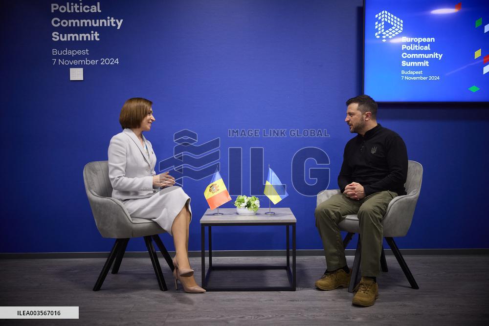 Zelensky Attends European Summit - Budapest