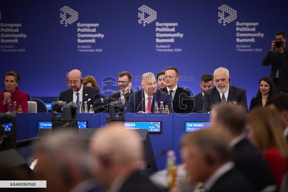 Zelensky Attends European Summit - Budapest