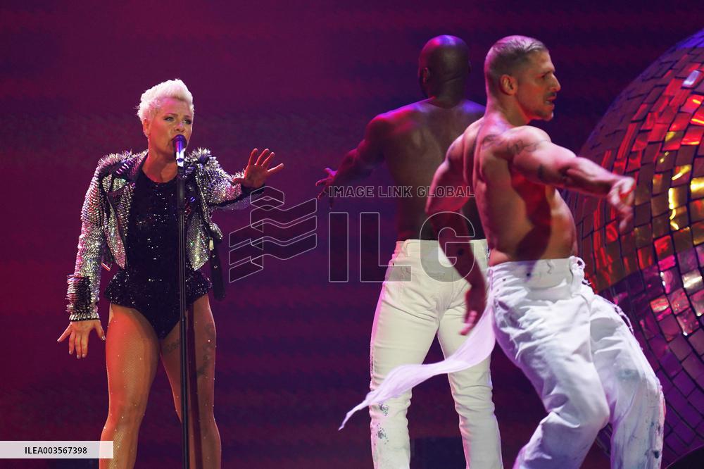 P!nk Summer Carnival Tour - Texas