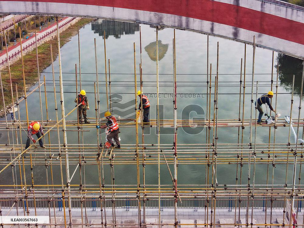 Bridge Maintenance in Anqing