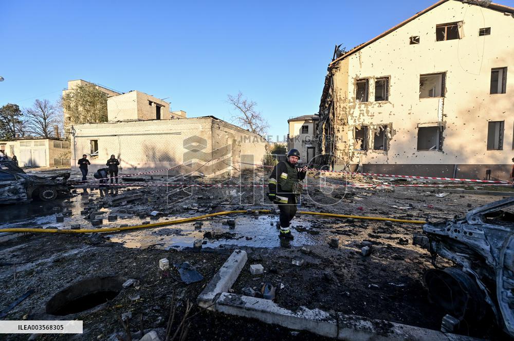 Aftermath of November 7 Russian guided bomb strike in Zaporizhzhia