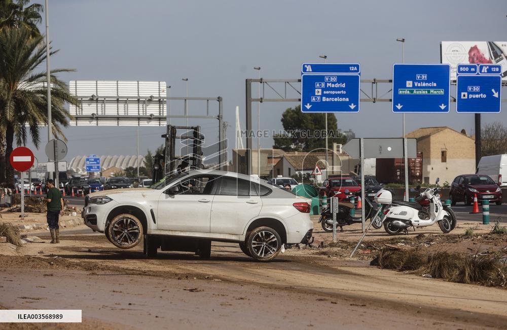 Ten Days After the Passage of The DANA - Valencia