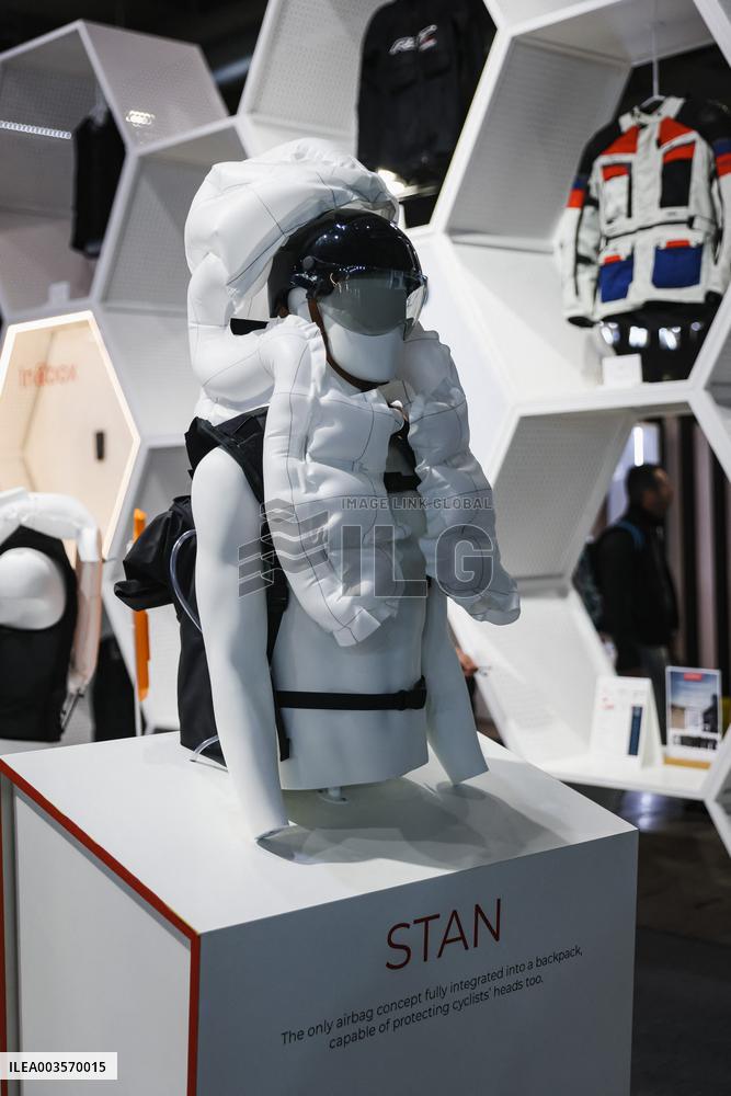 EICMA Illustrations - Italy