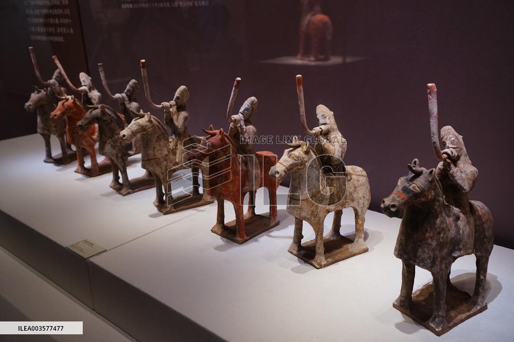 Painted Horse Riding Ceremonial Figurines