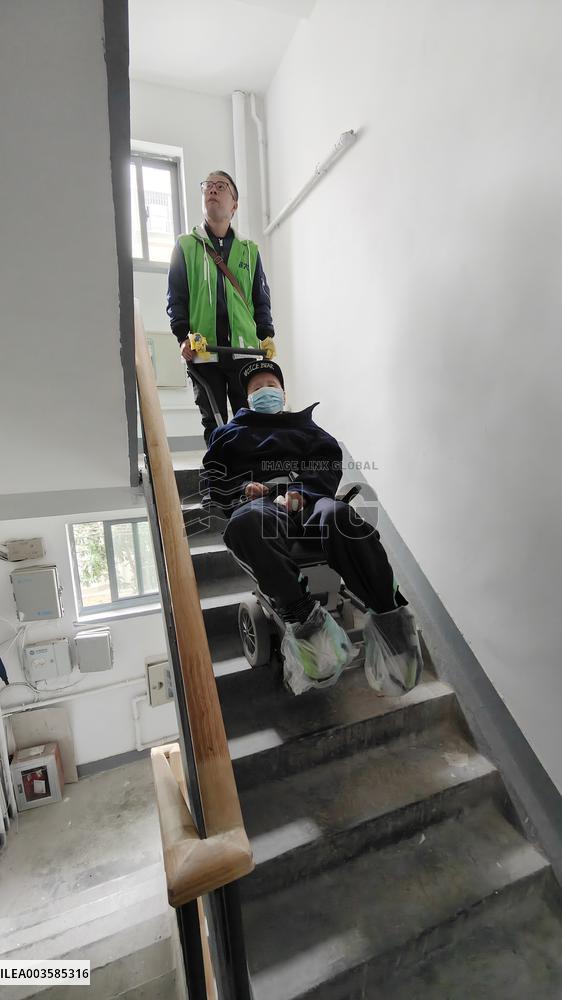 Stair climbing machine for senior citizens