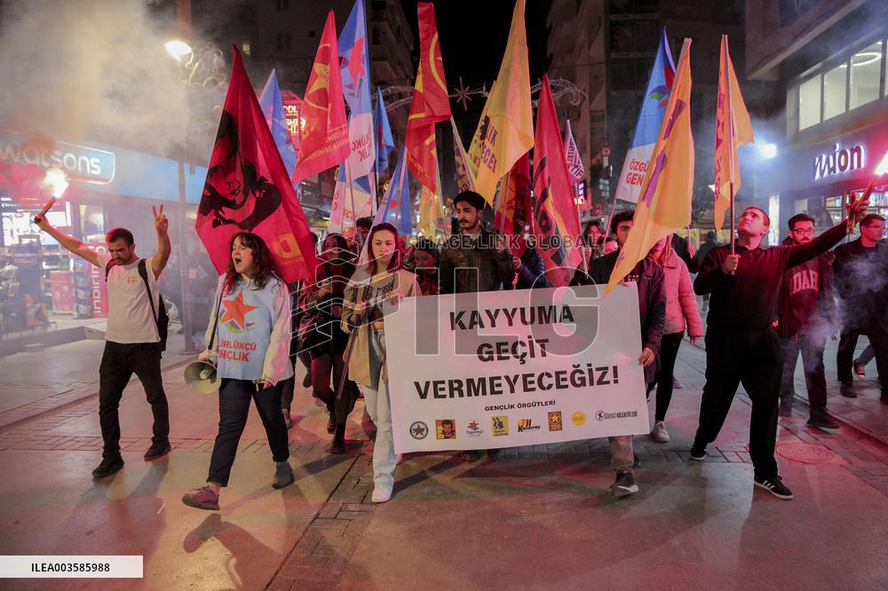 Trustee Appointments Protest - Izmir