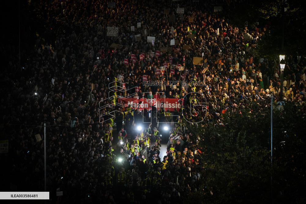 Thousands Protest Over Handling Of Flood Disaster - Valencia