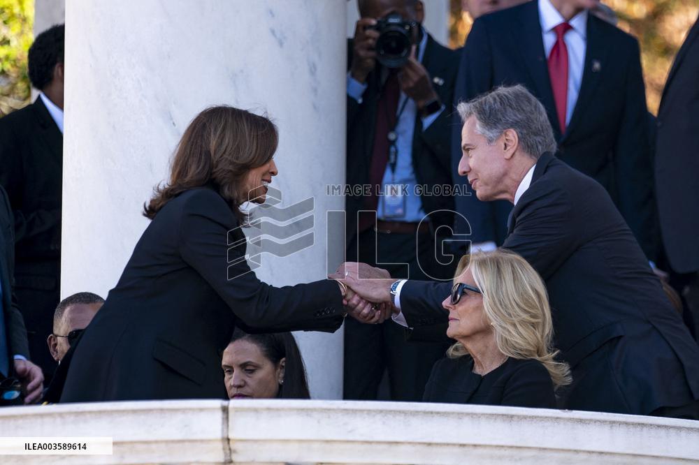 President Biden Visits Arlington Cemetery on Veterans Day