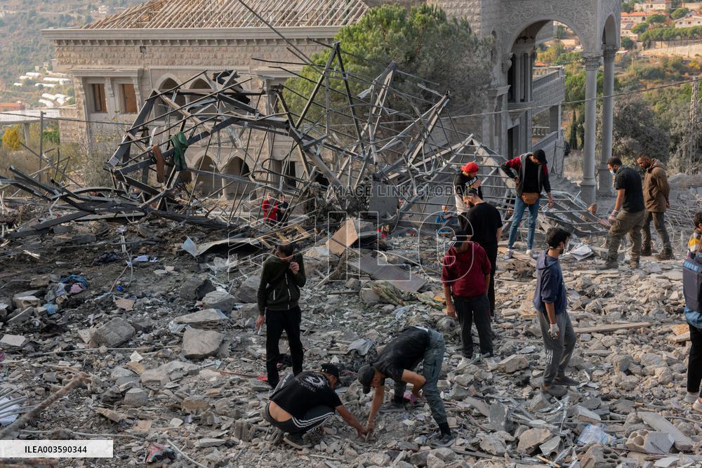 Israeli Forces Launch New Air Strikes - Lebanon