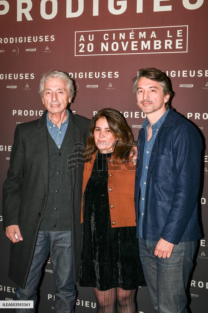 Preview of the film PRODIGIEUSES in Paris FA