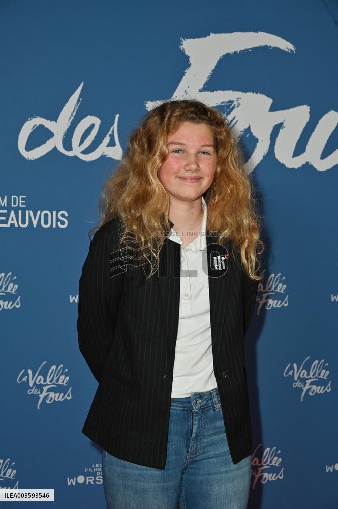 La Vallee Des Fous Premiere - Paris