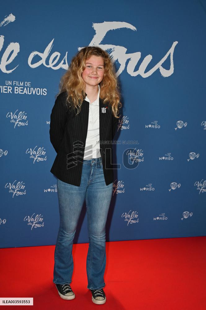 La Vallee Des Fous Premiere - Paris