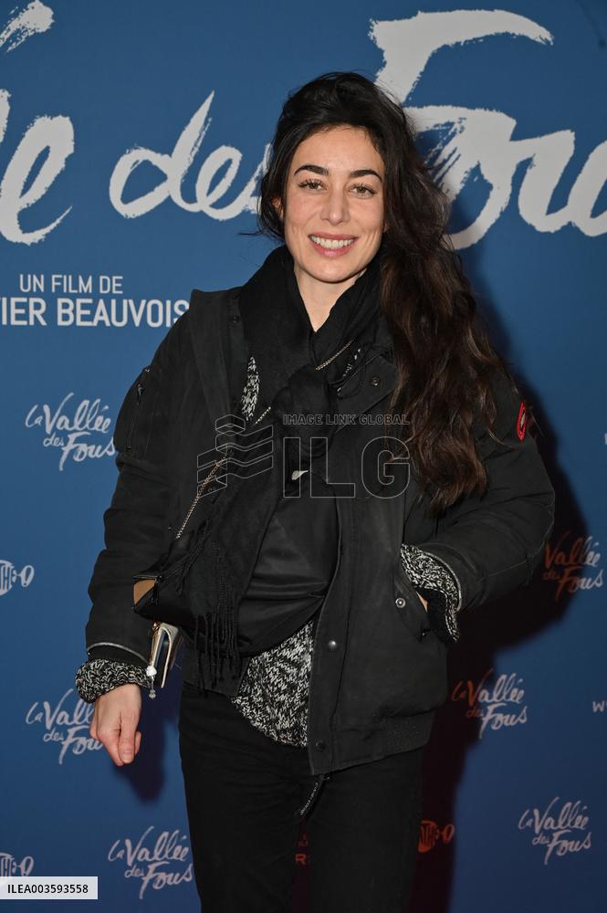 La Vallee Des Fous Premiere - Paris