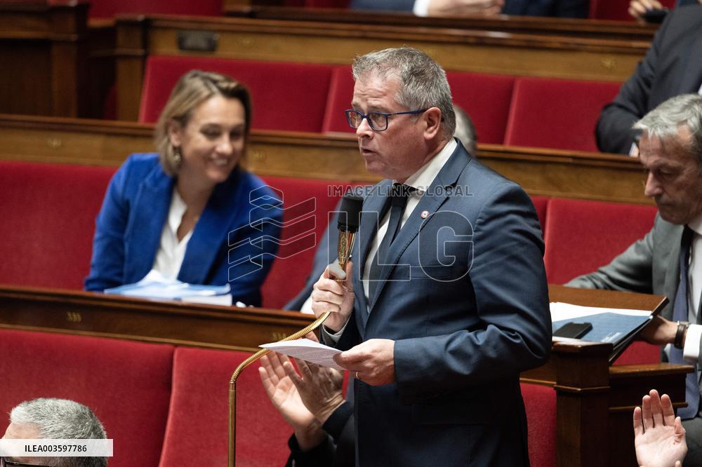 Questions to the Government - Paris.