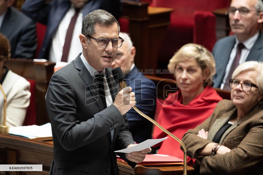 Questions to the Government - Paris.