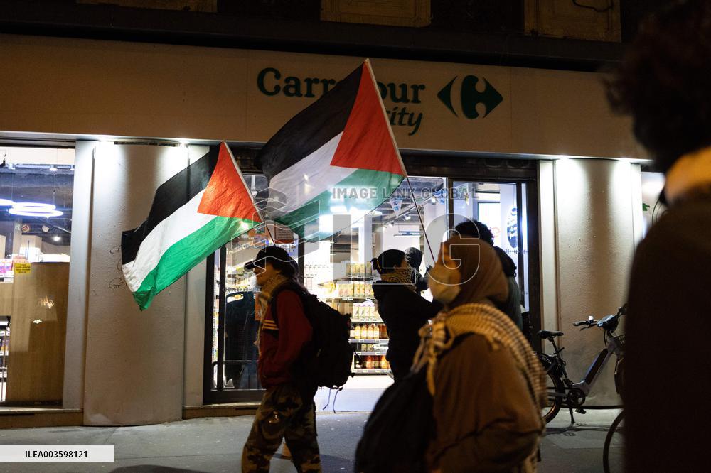Protest against the "Israel is Forever" gala - Paris