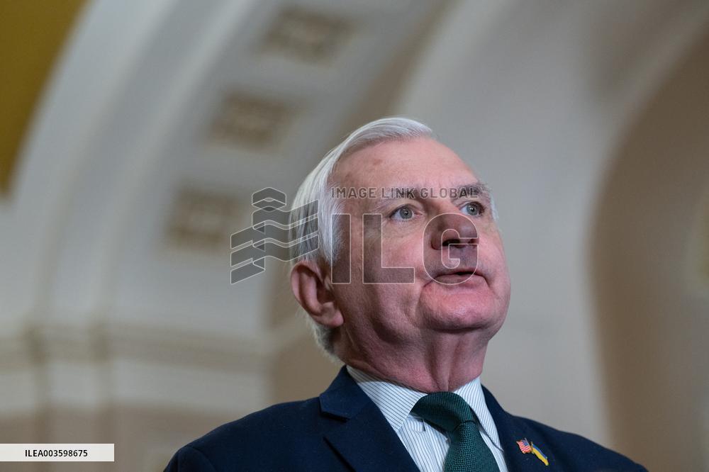 Senate Democrats Give Weekly Press Conference - Washington