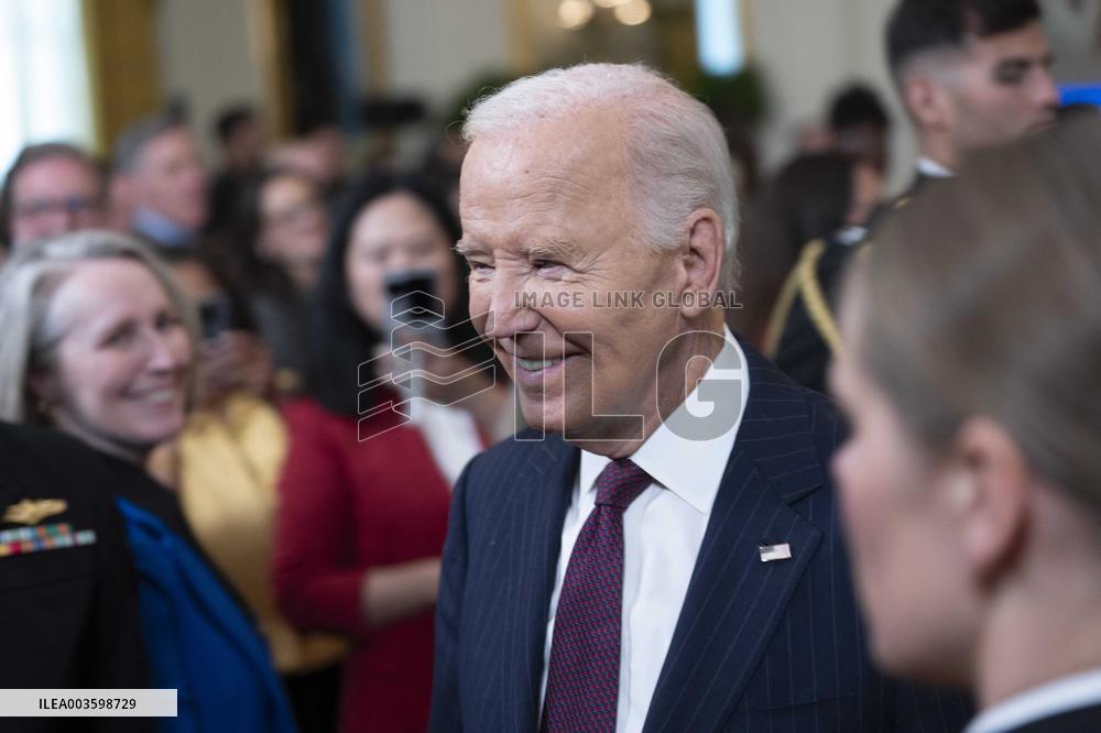 Bidens Host Classroom To Career Summit - Washington