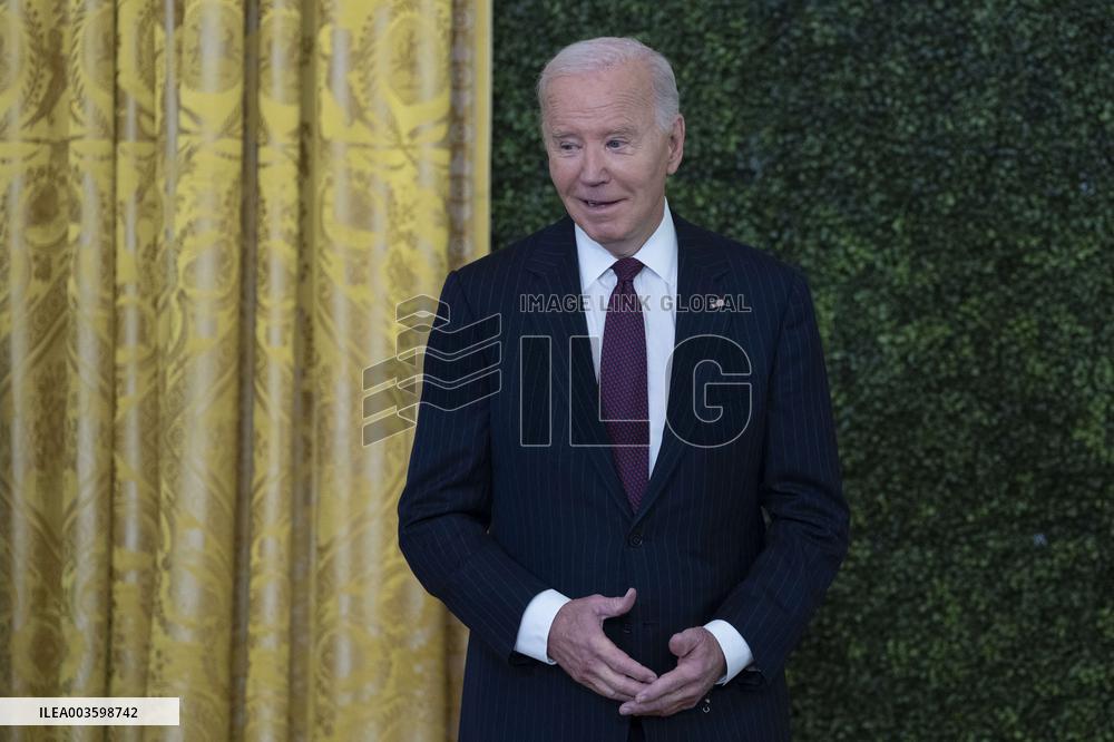 Bidens Host Classroom To Career Summit - Washington