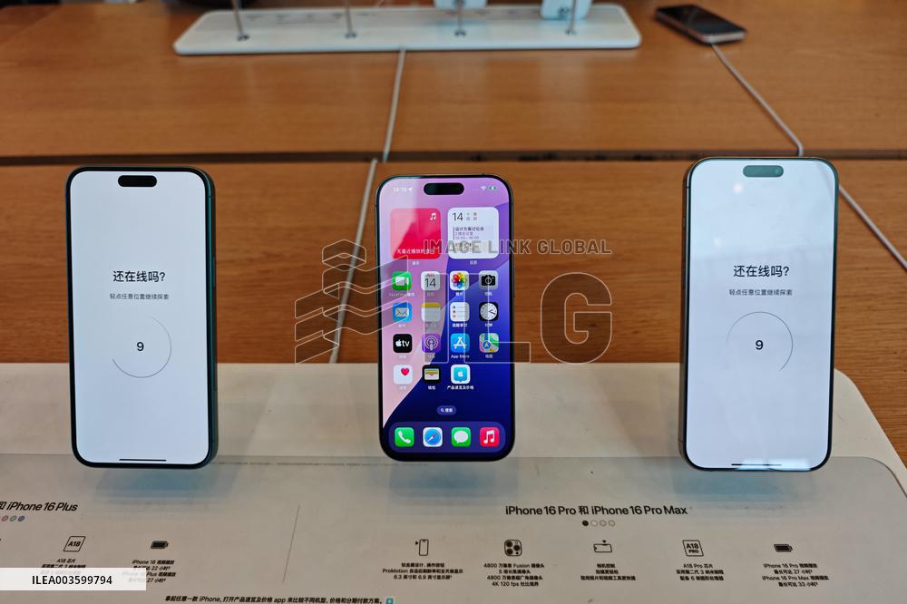 Apple iPhone 16