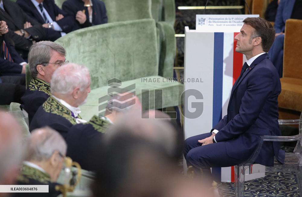 9th Edition of the French Academy Dictionary - Paris