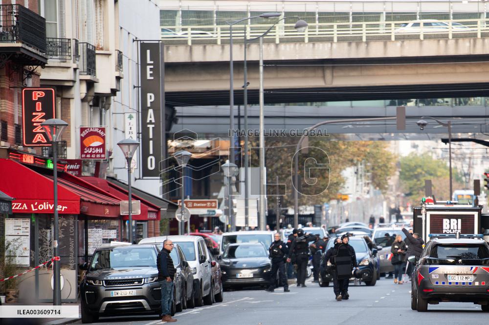 Pizzeria Owner's Son Takes Employees Hostage In Issy-les-Moulineaux
