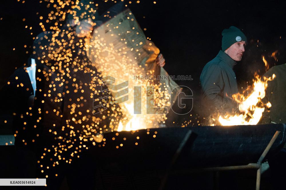 Farmers protest against EU-Mercosur agreement on the RN118 - Velizy-Villacoublay