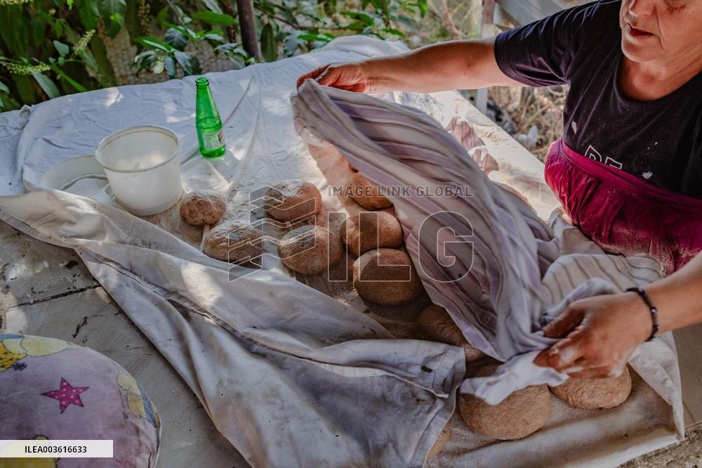 Baking Tradition - Turkey