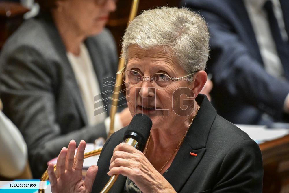 Questions to the government at the National Assembly in Paris FA