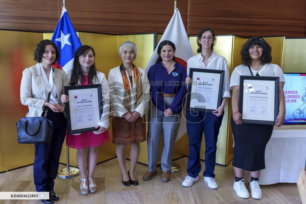 First National MANGA Contest on Non-Violence