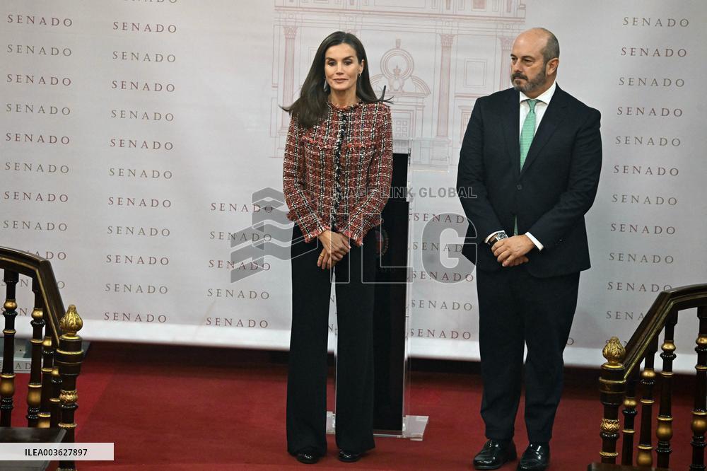 Queen Letizia Presides Over Luis Carandell Awards - Madrid