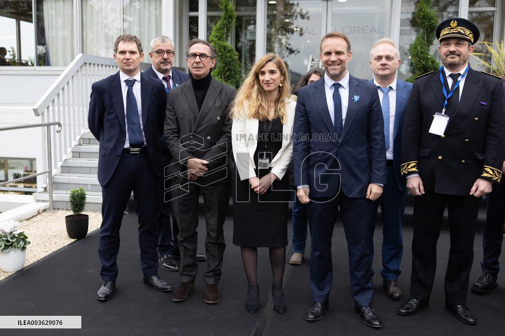 Visit of a L Oreal Production Site - Lassigny