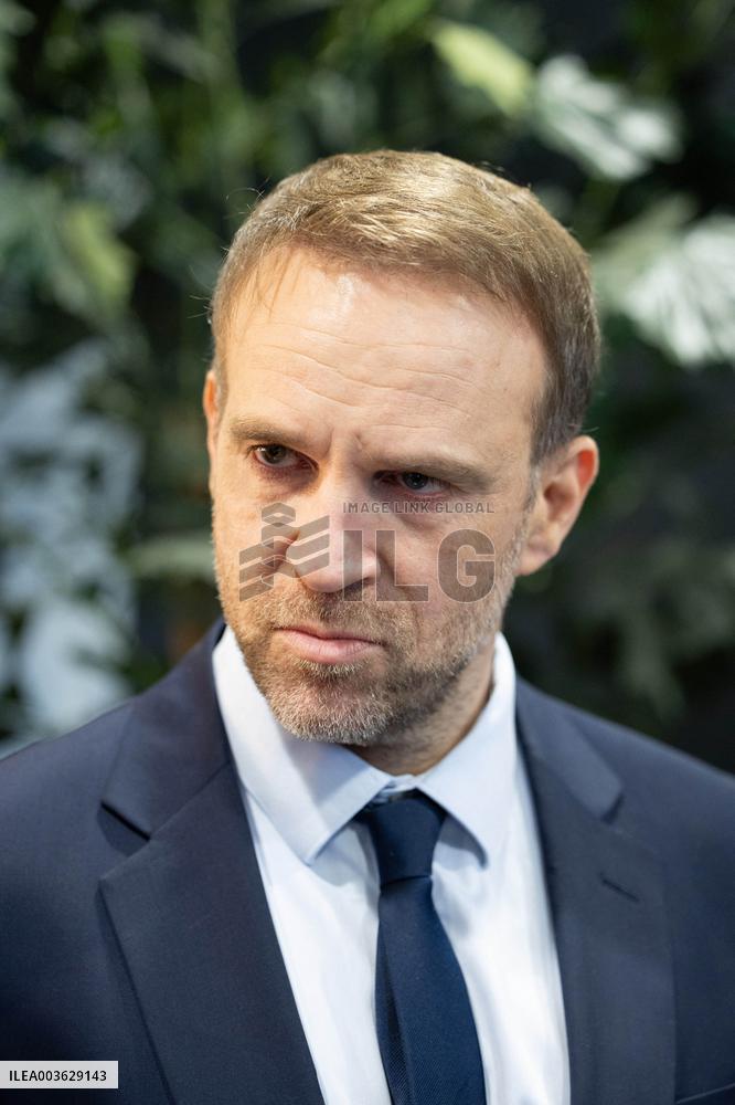 Visit of a L Oreal Production Site - Lassigny