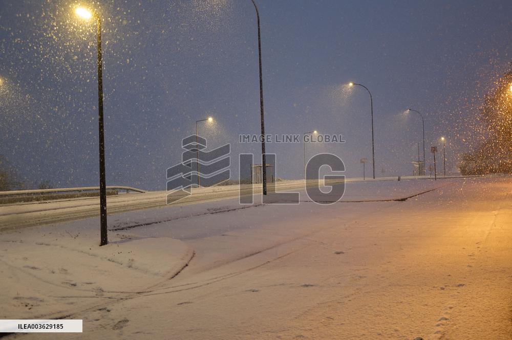 Snow Flurries Across Northern France