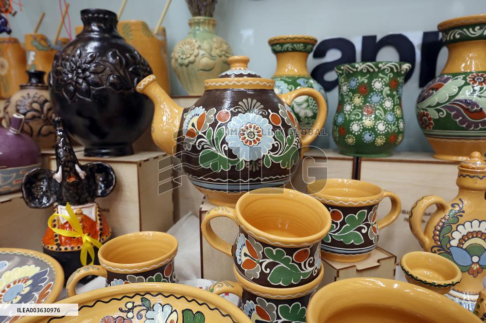 Opishnia Artil in Poltava region