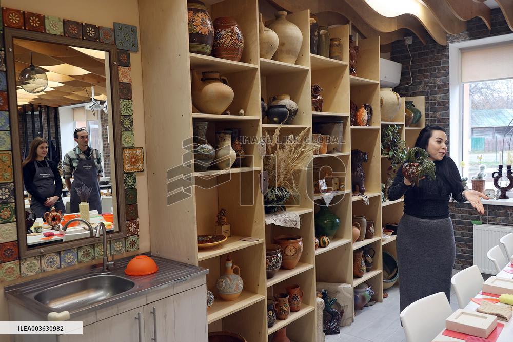 Opishnia Artil in Poltava region