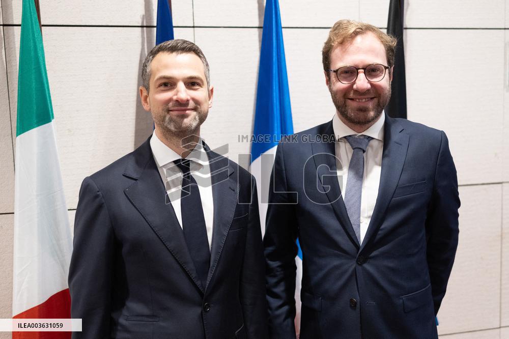Michel Barnier visits the France-Italy-Germany MEDEF Trilateral business forum - Paris