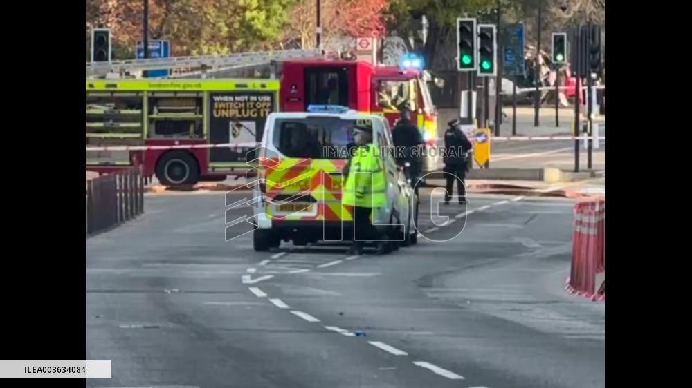 UK: US Embassy In London Locked Down After Bomb Threat